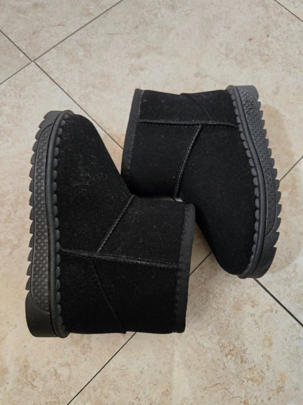 Child boots